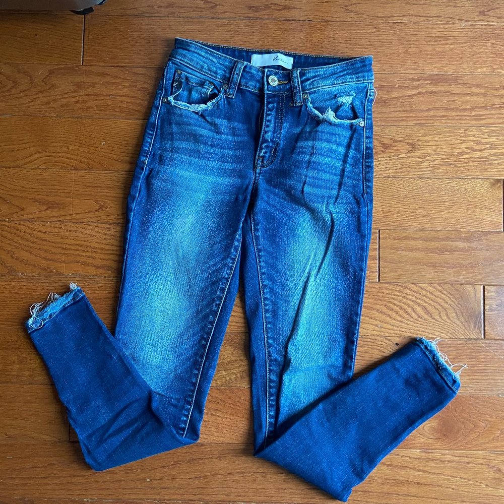 Women's Dark Wash Skinny Jeans
